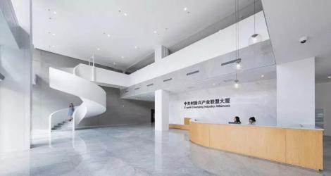 成都海倫天麓銷(xiāo)售中心，東方優(yōu)雅與現代融合的空間縮影！